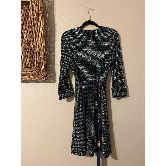 WHBM Dress M Medium Reversible 2 for 1 Blue Floral Stretch Career Church NEW - Picture 9 of 12